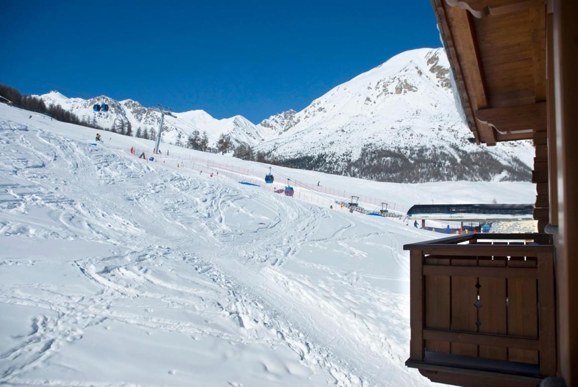 Hotel Costanza Mountain Holiday Livigno Exterior photo